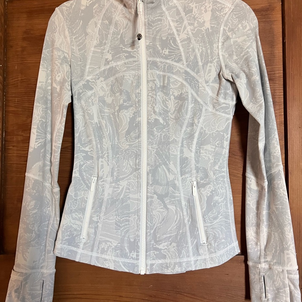 lululemon athletica Light Gray Patterned Zip-Up Bomber Jacket